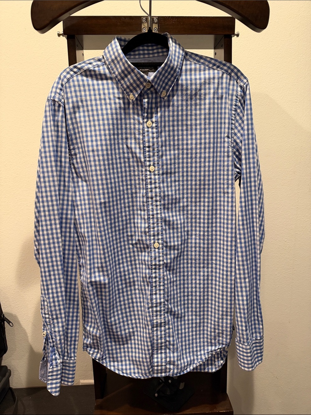 Banana Republic Blue and White Gingham Button-Down Shirt